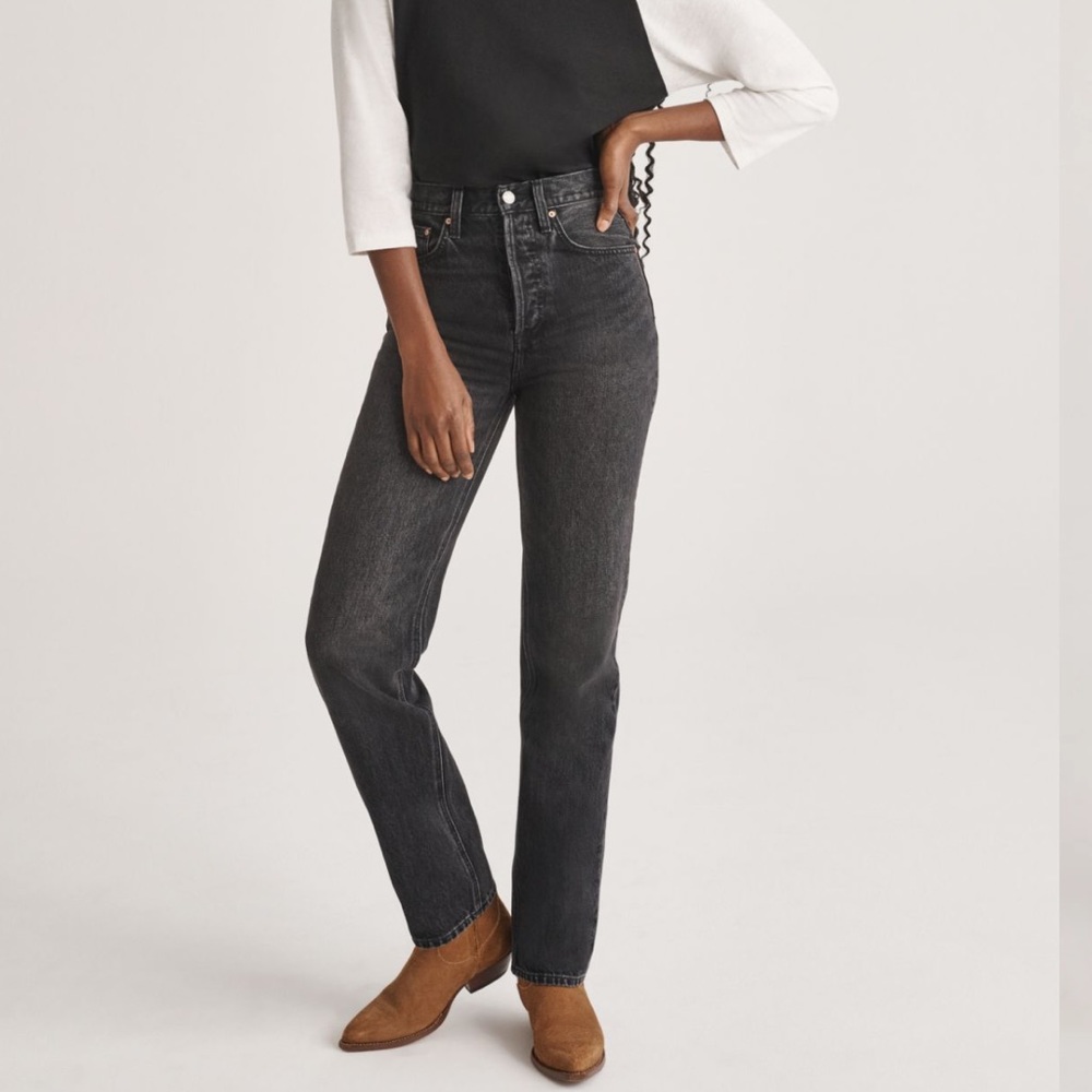 Aritzia Denim Forum Joni High Rise Loose - 31